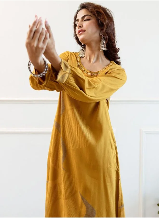 آي شين Palazzo Women Yellow Rayon Kurta Set with Embroidered pattern Tunic and Palazzo features a Round neckline and Three-Fourth Sleeve secured with Elastic closure and styled in Straight Fit ideal for Festive moments — crafted to elevate your special moments.
