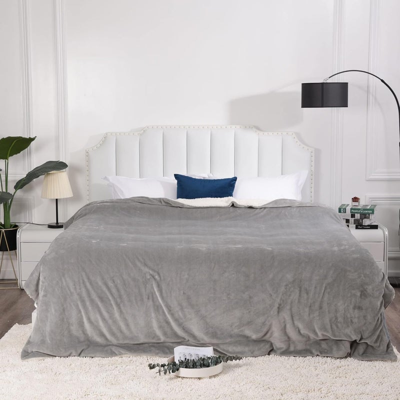 NANPIPER King Size Sherpa Blanket, Soft Fleece Throw for Bed, Reversible Thick Fuzzy Blanket for Winter (Light Grey, 90x108 inches) - Image 3