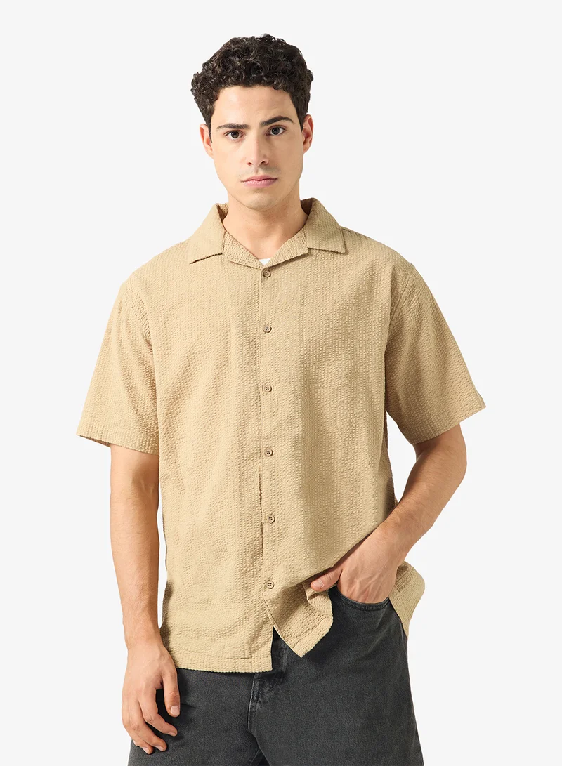 ريبلز مع نمشي Mens Resort Collar Relaxed Fit Shirt
