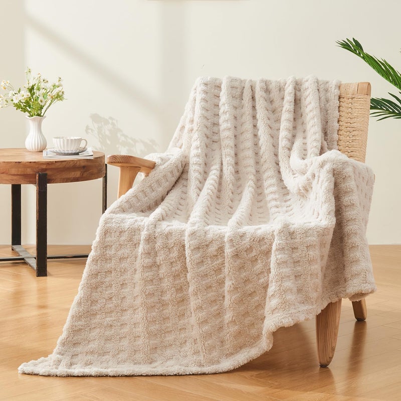 Wajade Fleece Throw Blanket, Fluffy Faux Fur Blanket for Bed Sofa Couch, Soft Warm Thick Blanket,waffle Linen-127X178 - Image 3