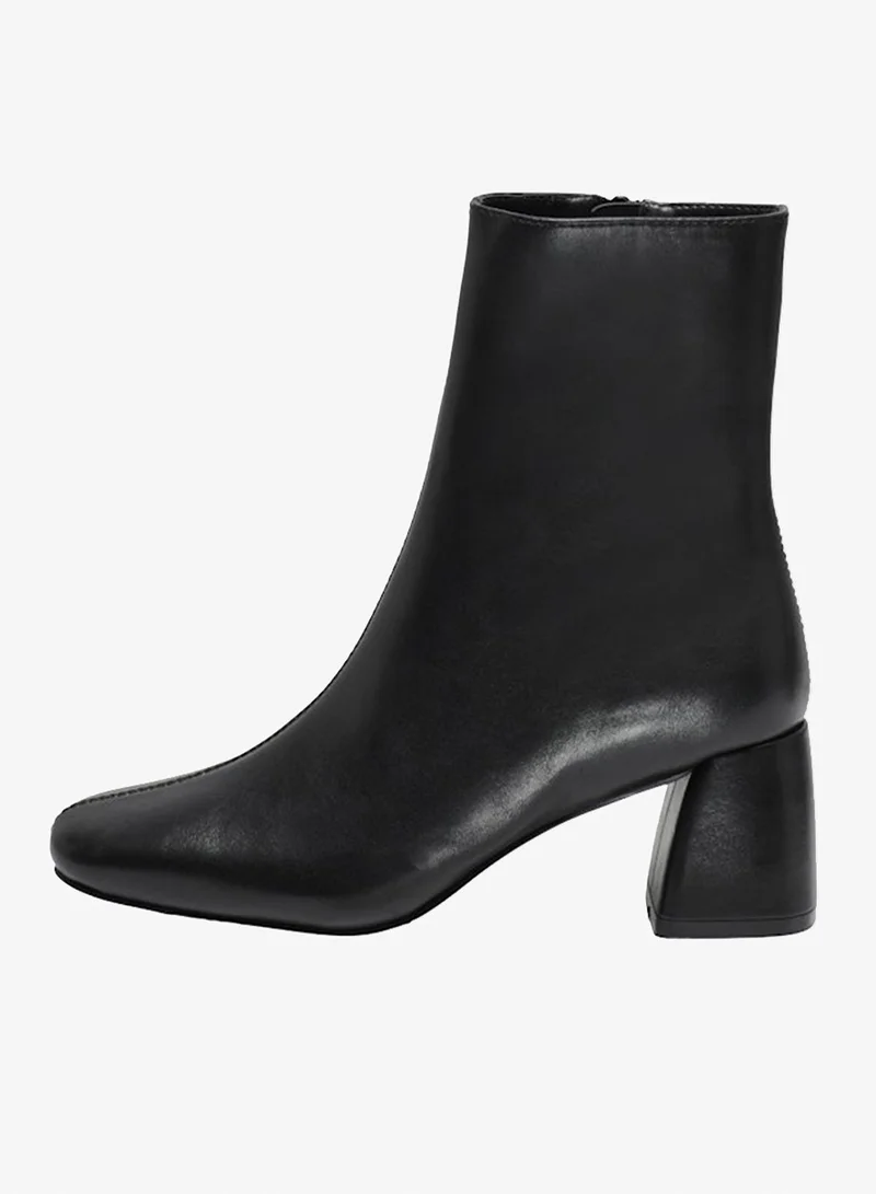 ONLY Onlbrielle Ankle Heeled Boots