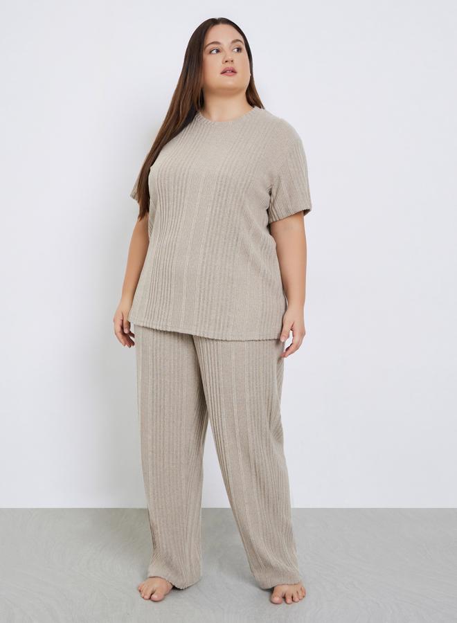 Styli Plus Size Beige Rib Knit T-Shirt and Pyjama Set - Image 2