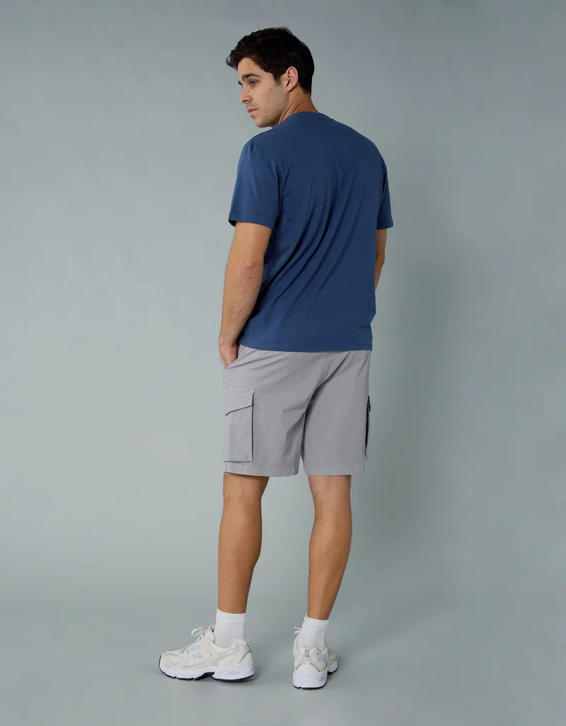 امريكان ايجل تي شيرت ناعم بشعار أمريكان إيجل