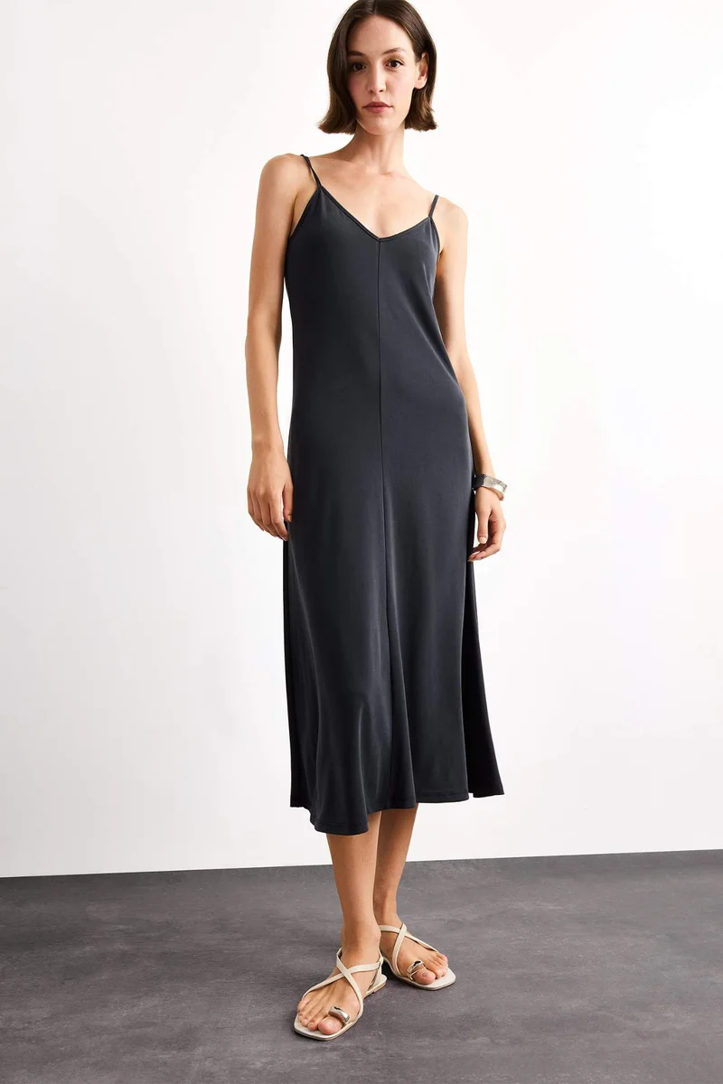 ديفاكتو Modal Sleeveless Maxi Dress