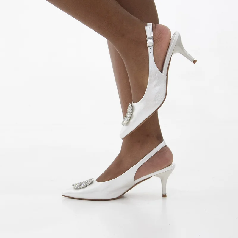 لاماراباريس Lafia 6cm gold heel tip with front trim sling-back white