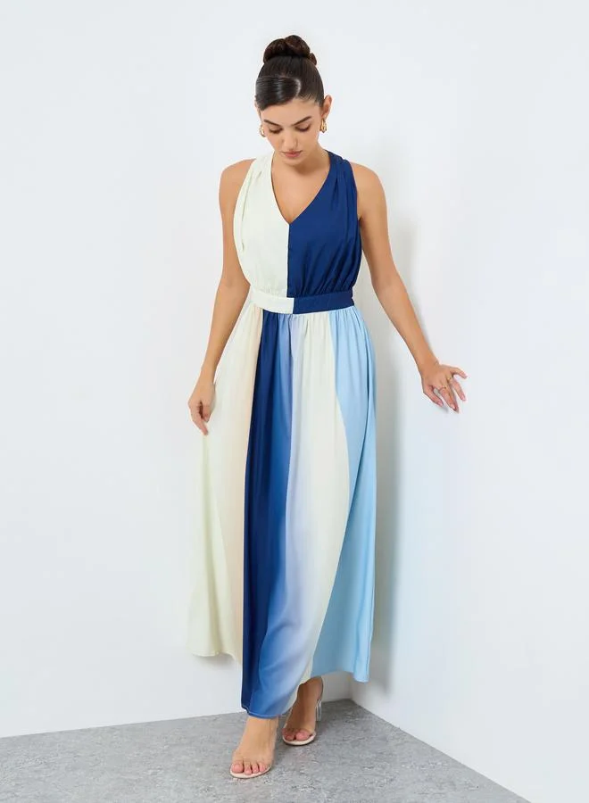 ستايلي فستان طويل بنمط كُتل الألوان