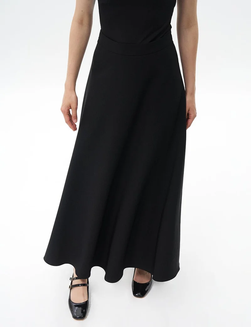 Kayra Basic Flared Skirt Black