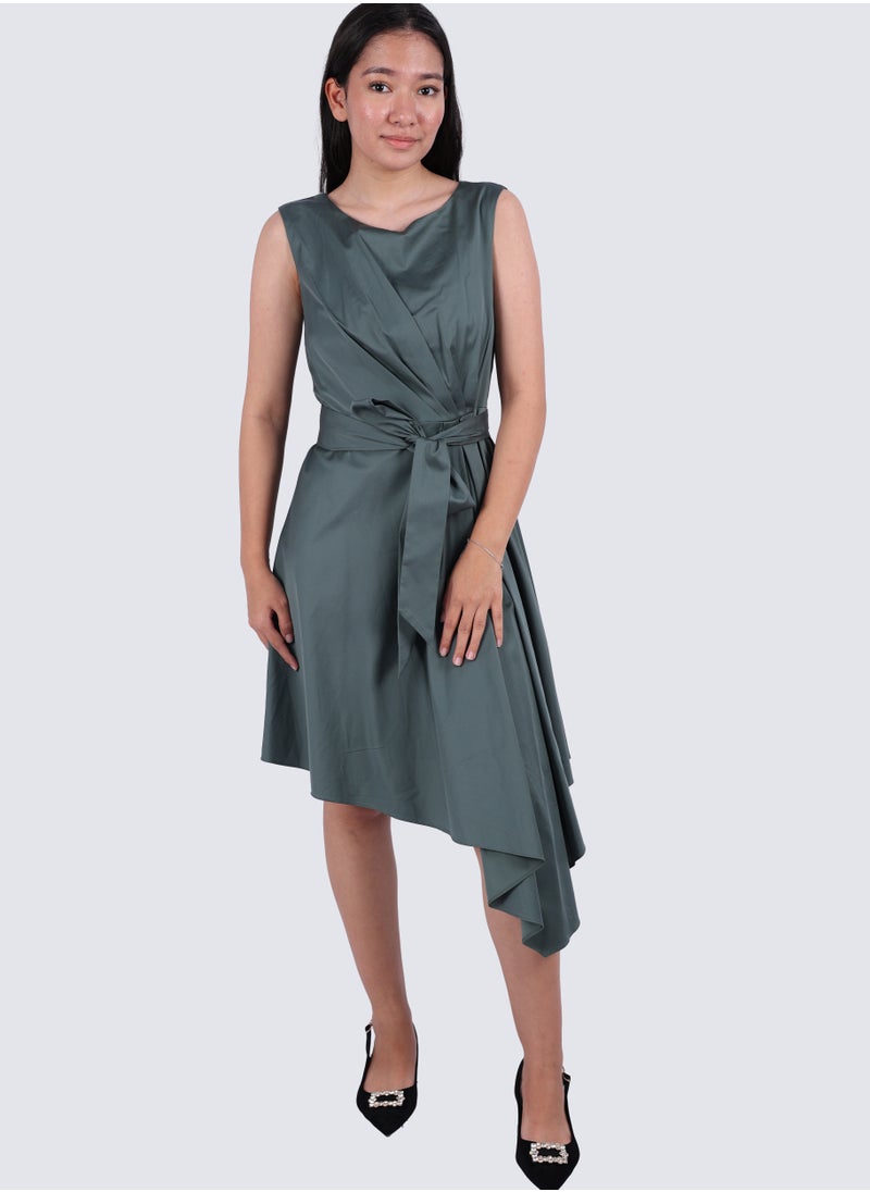 VERO MODA - Women's Silk Midi Waist Band Dress in Balsam Green - Image 1