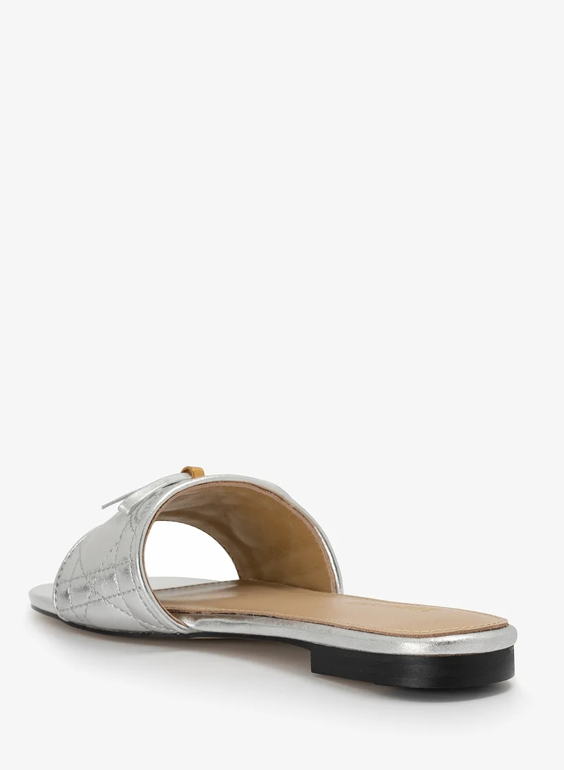 Lorianne Bente - slide sandals