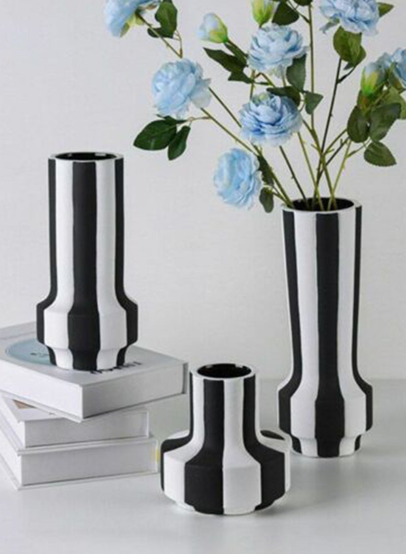 Roomours Monochrome Medium Vase - Image 2