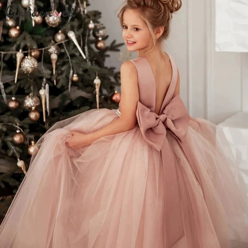 شيكبوينت ملابس حفلات للبنات من عمر سنتين إلى 9 سنوات - Image 1