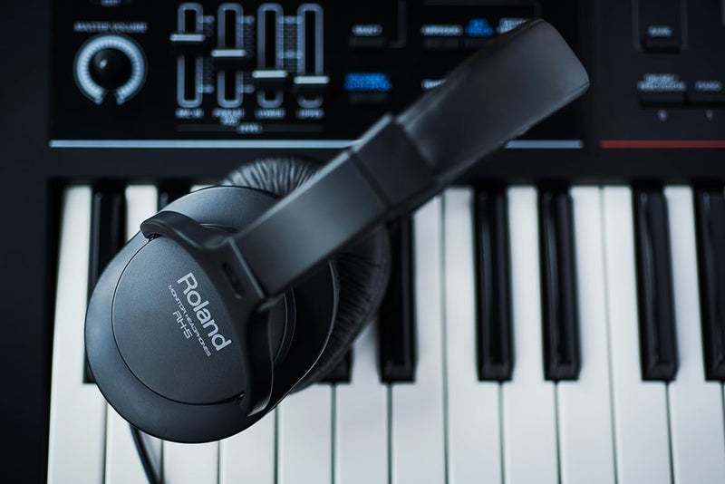 Roland RH-5 | Over-Ear, Closed-Back Monitor Headphones Performance | for Everyday Music Making & Audio Playback | Balanced Tone | Comfortable & Lightweight | Conversion Plug Included - Image 3