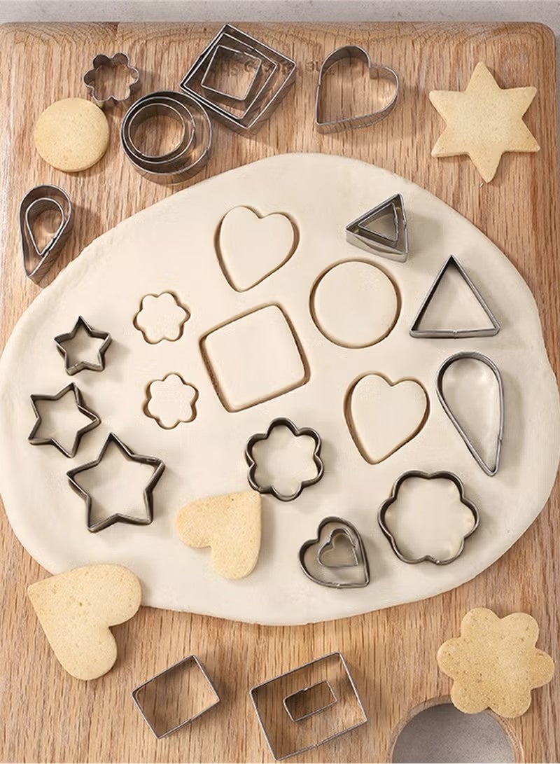 24 Pcs/Set Stainless Steel Cookie Cutters Set Mini Biscuit Shape Mold Plate Decoration Tool - Image 4