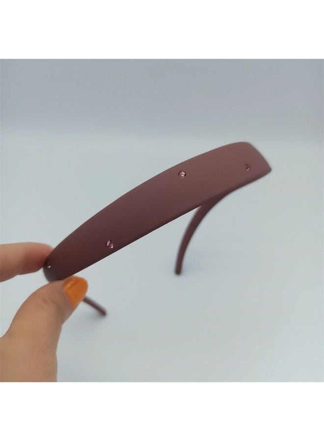 Nariele Simple And Trendy Anti Slip Headband - Image 1