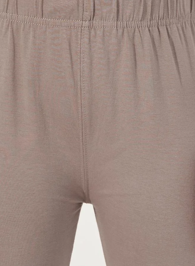 Styli Solid Flared Leggings with Split Hem