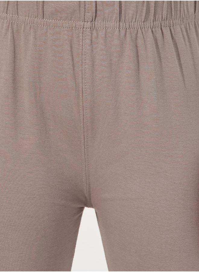 Styli Solid Flared Leggings with Split Hem  - Image 2