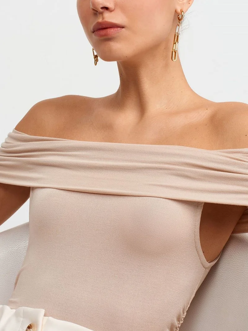 ديلفين Dilvin Off-Shoulder Slim Fit Jersey Blouse