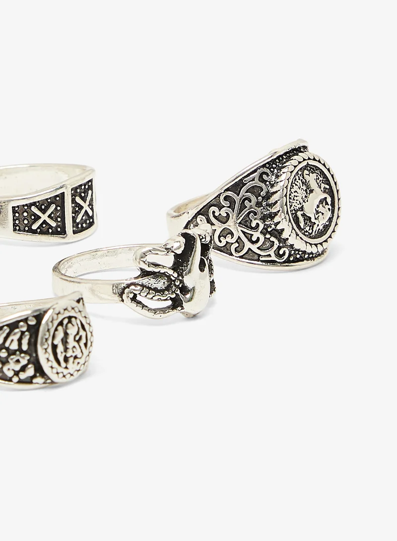 سفنتي فايف طقم خواتم