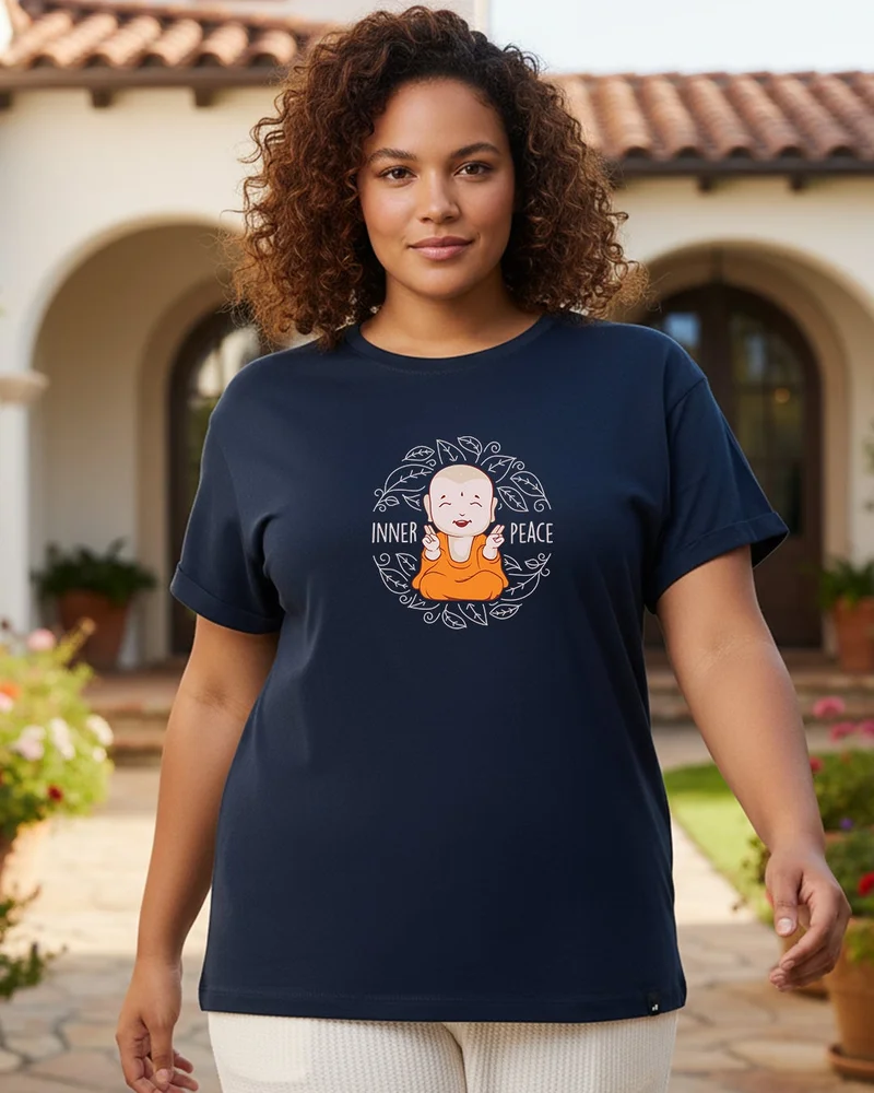 بيواكوف تيشيرت بوي فريند نسائي مقاس كبير بطبعة سلام داخلي أزرق