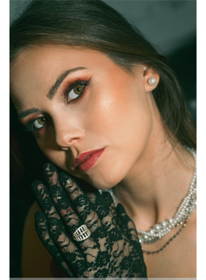 Minorisa Stud Earring with Freshwater Pearl and Sterling Silver - Image 2