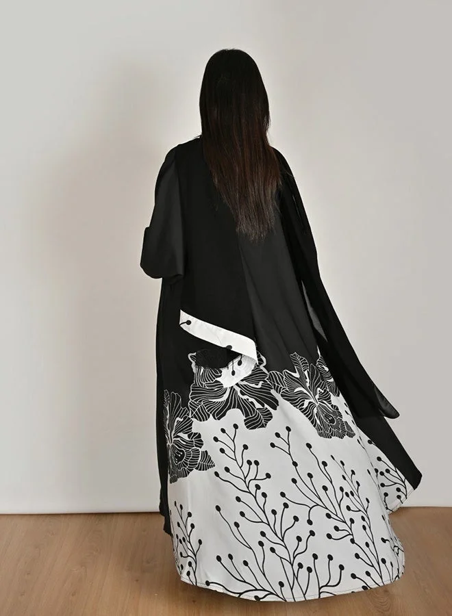 Hawraa Abaya Black Abaya with a Flowing Design and Matching Inner Dress, Adorned with Floral Prints