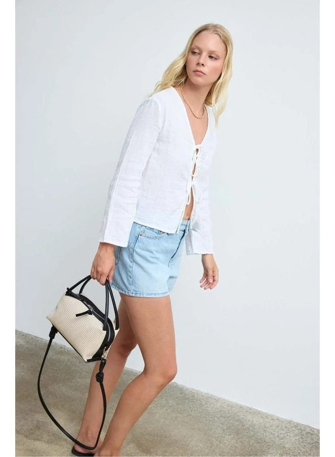 Blossom Knotted Wicker Handheld and Crossbody Women's Bag in Cream.