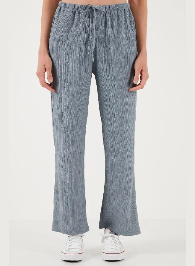 ليلا بنطلون نسائي واسع الساق بخصر عادي وقصة مستقيمة من ليلا