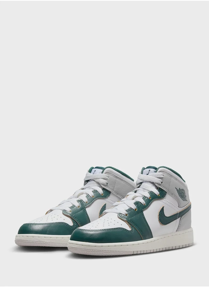 جوردن Youth Air Jordan 1 Mid Se Bg
