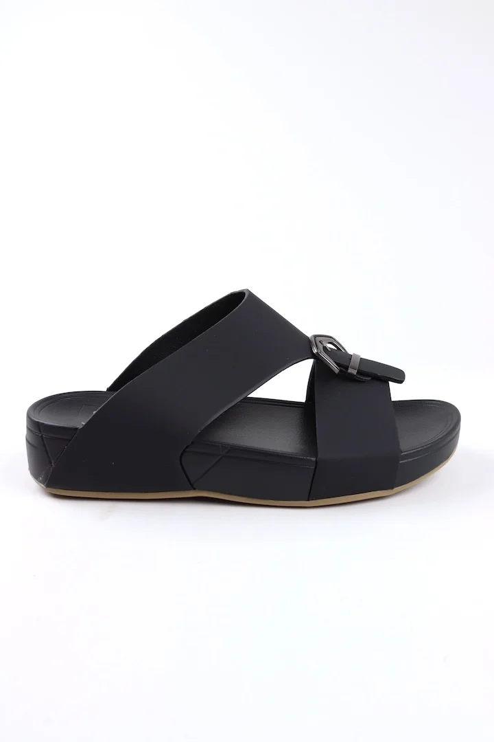 Viny black Viny Traditional Arabic Sandals for Men – Comfortable Slip-On Design – Everyday Wear – Black, White, Coffee for Men | Best Price UAE