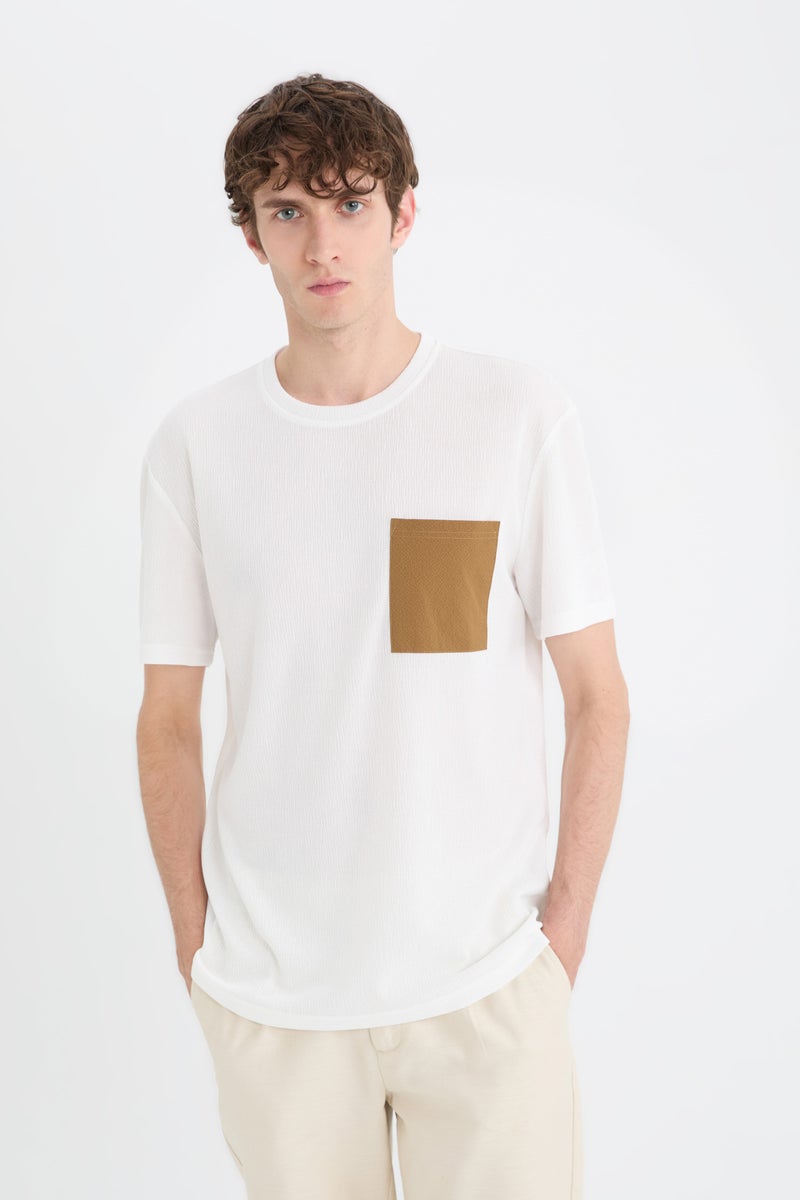 DeFacto Man Regular Fit Crew Neck T Shirt  - Image 2