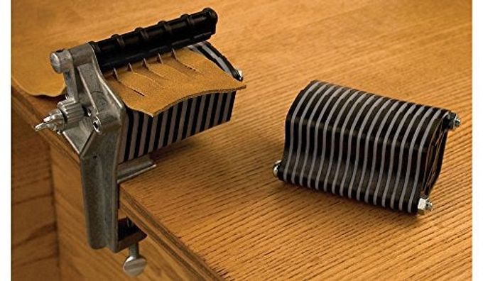 Tandy Leather Table Top Lace Cutter For Fringe Braiding Strip Belts and Lace - Image 2