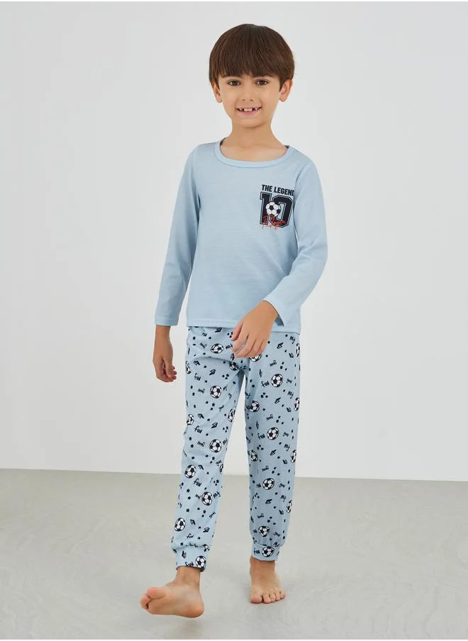 Styli Styli Boys Printed Long Sleeve T-Shirt and Jogger Pyjama Set