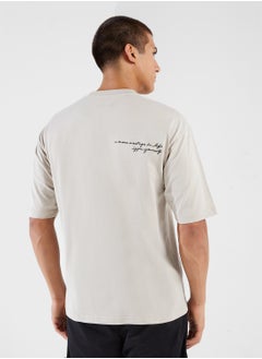 izzue Embroidery T-Shirt  - Image 2