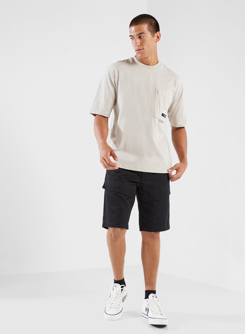 izzue Embroidery T-Shirt - Image 4