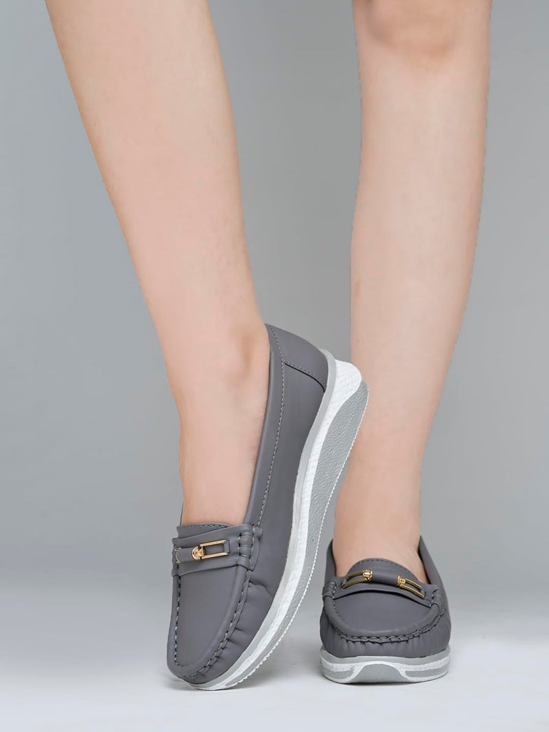 Shoetopia أحذية شوتوبيا بتفاصيل قوس علوية للنساء والفتيات - Image 4
