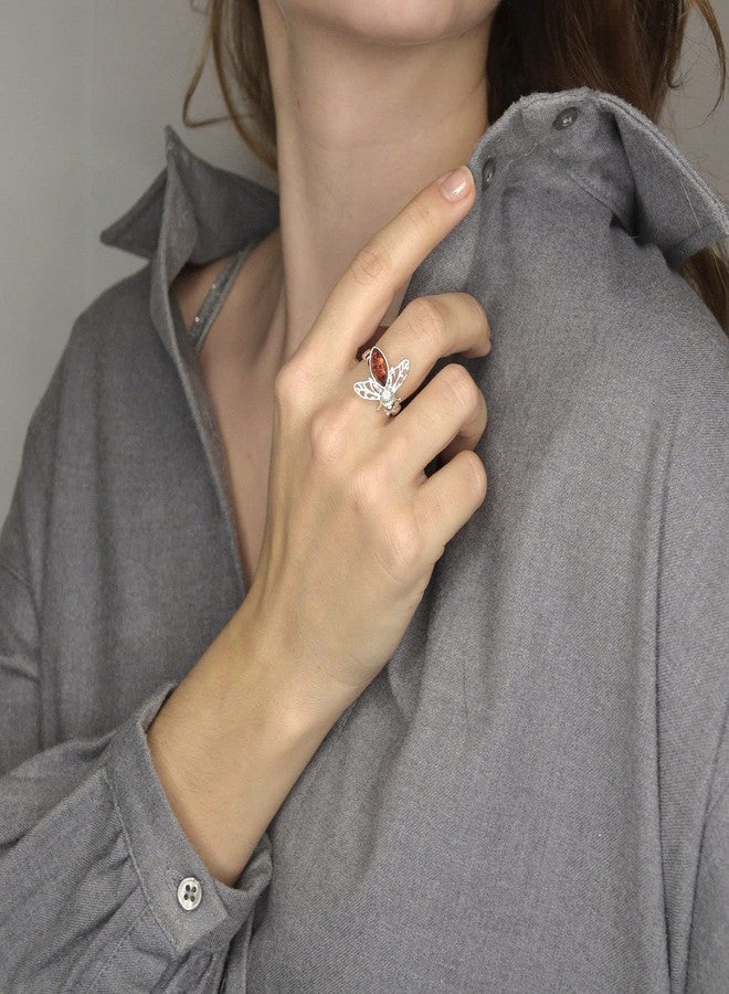 هوليداي غفت شوب خاتم النحلة المصنوع من الفضة الإسترلينية والعنبر العسلي البلطيقي من HolidayGiftShops - Image 2