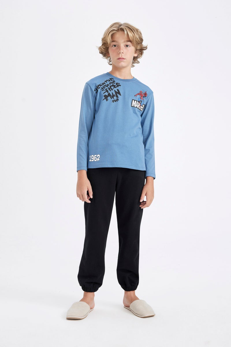 ديفاكتو تيشيرت اولادي كم طويل قصة عادية برقبة مستديرة من Marvel - Image 2