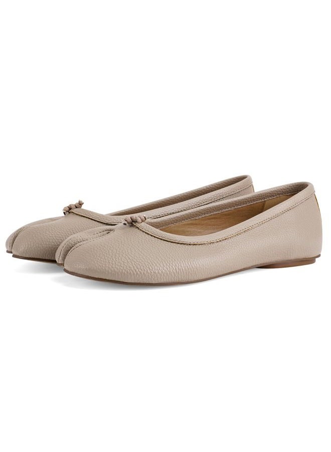 VBDB Tabi Ballet Flats Shoes for Women Rounde Toe Wide Width Split Toe Low Heel Comfortable Flats Shoes, C-chestnut, 7.5 - Image 1