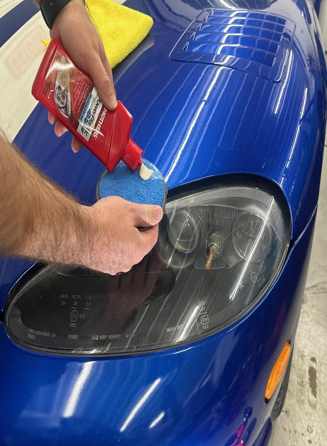 مازرز ملمع البلاستيك Mothers PowerPlastic 4Lights، 8 أونصة - ملمع فائق النعومة ينظف ويصفّي ويزيل الأكسدة من البلاستيك والمصابيح الأمامية، واقي من الأشعة فوق البنفسجية يمنع الأكسدة والاصفرار (08808) - Image 2