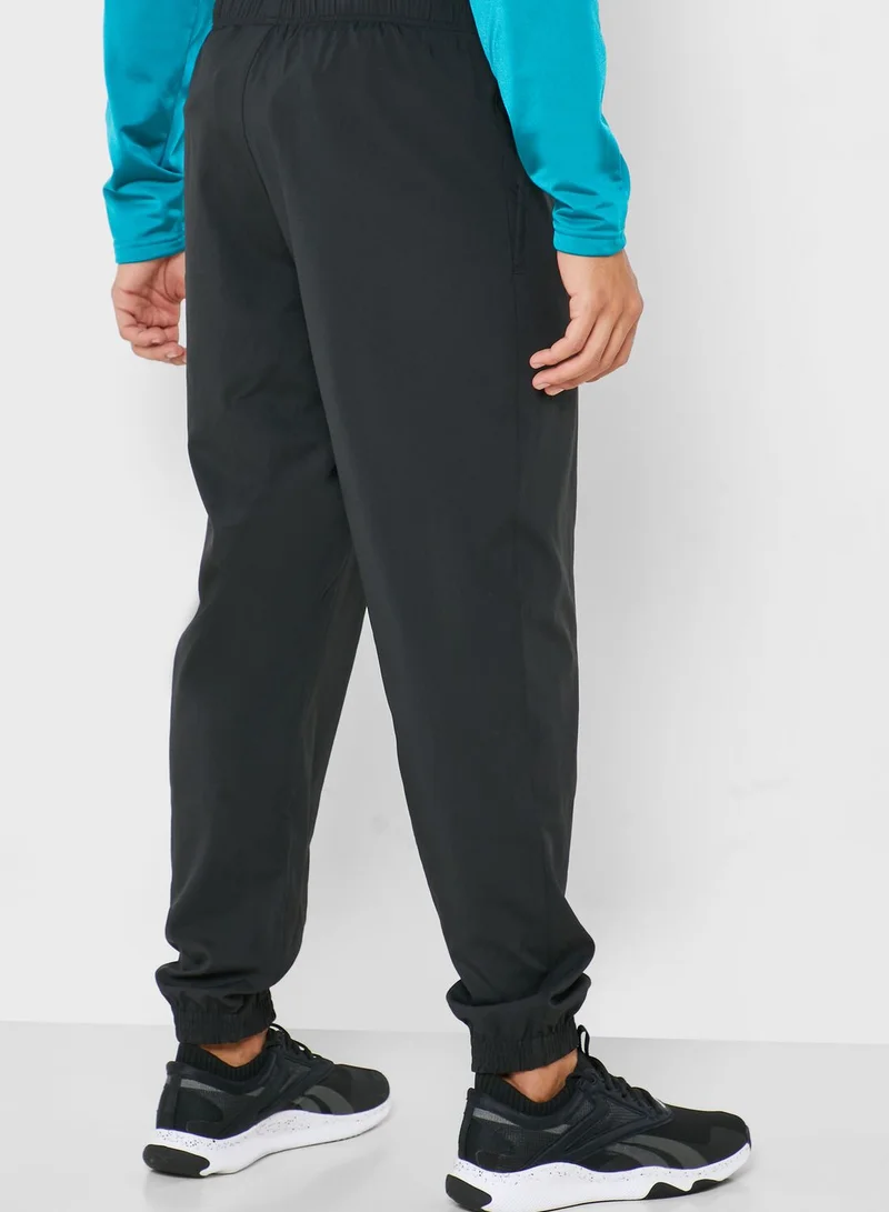 Reebok Training Essential Woven Sweatpants