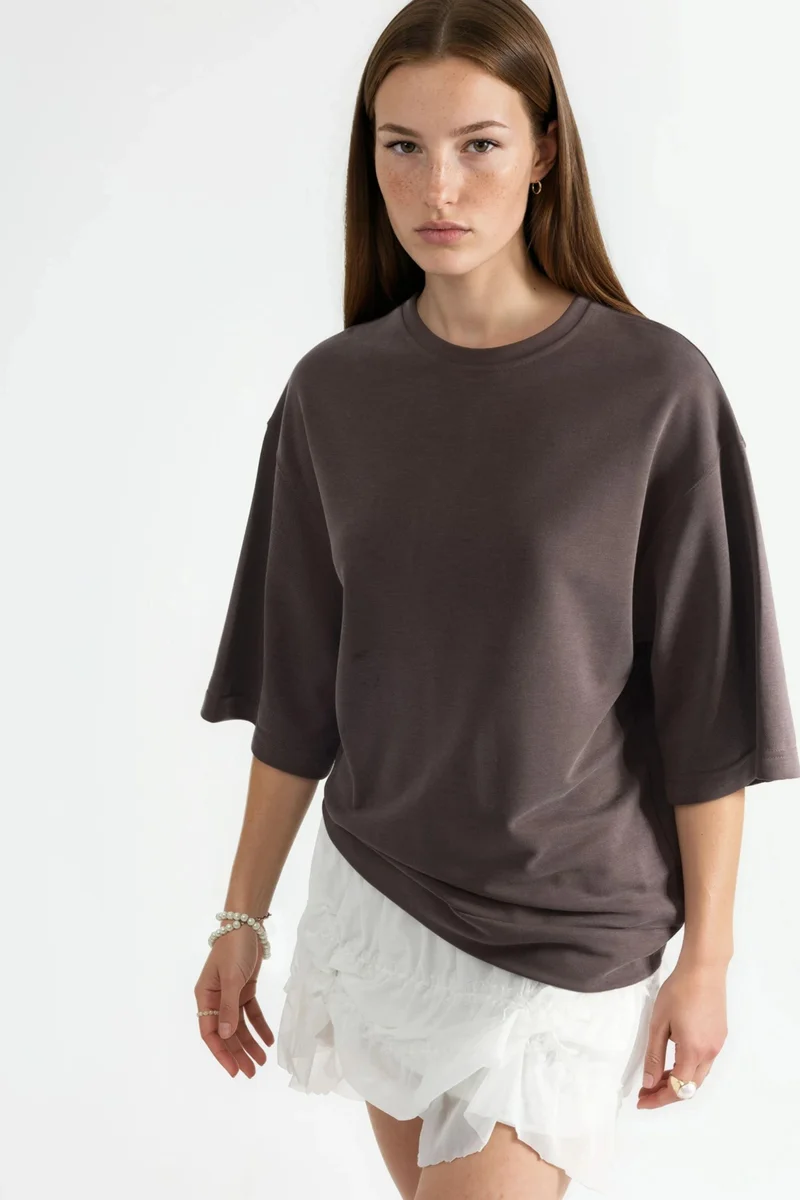 بوسيم BUSEM Oversized Crew Neck Tee