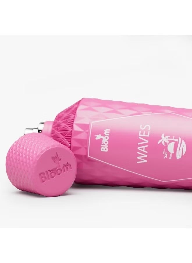 BLOOM Island Perfume 200ml from Bloom Waves perfume from the summer collection is a refreshing scent that weaves between the softness of powder and the warmth of sandalwood and patchouli, to leave a calm and elegant effect that lasts. - Image 2