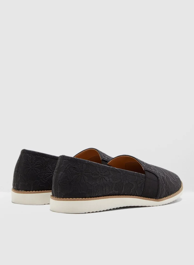 Le Confort Printed Slip On