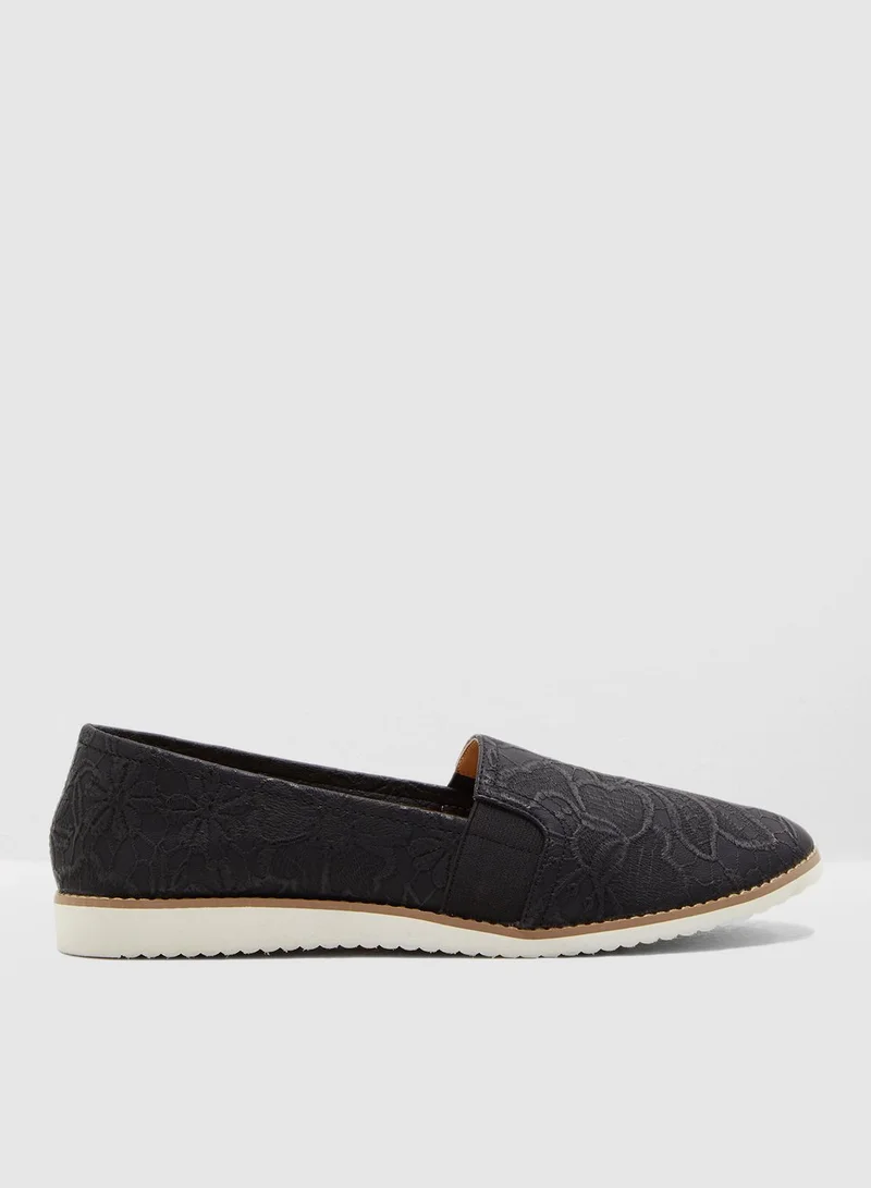 Le Confort Printed Slip On