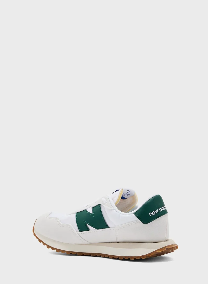 New Balance Youth 237