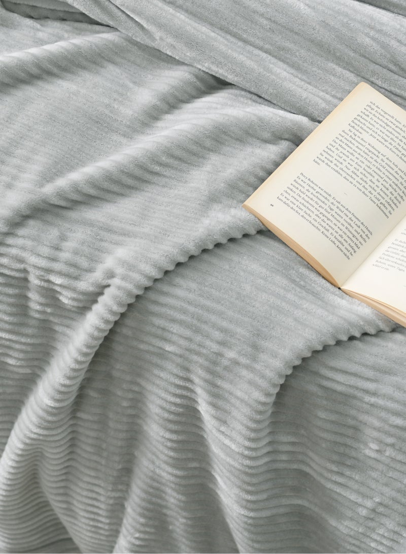 Morano Fluffy Blanket Dyed Model 220X240Cm, Ultra Soft Polyester Textured Stripe Effects, Lightweight and Cozy - Image 3