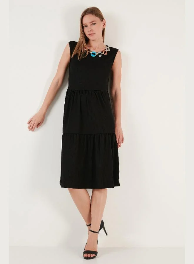 Lela Lela Necklace Detail Relaxed Fit Sleeveless Midi Dress Women's Dress 5865099