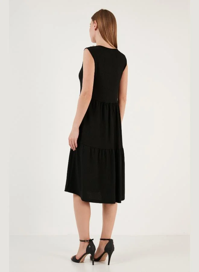 Lela Lela Necklace Detail Relaxed Fit Sleeveless Midi Dress Women's Dress 5865099