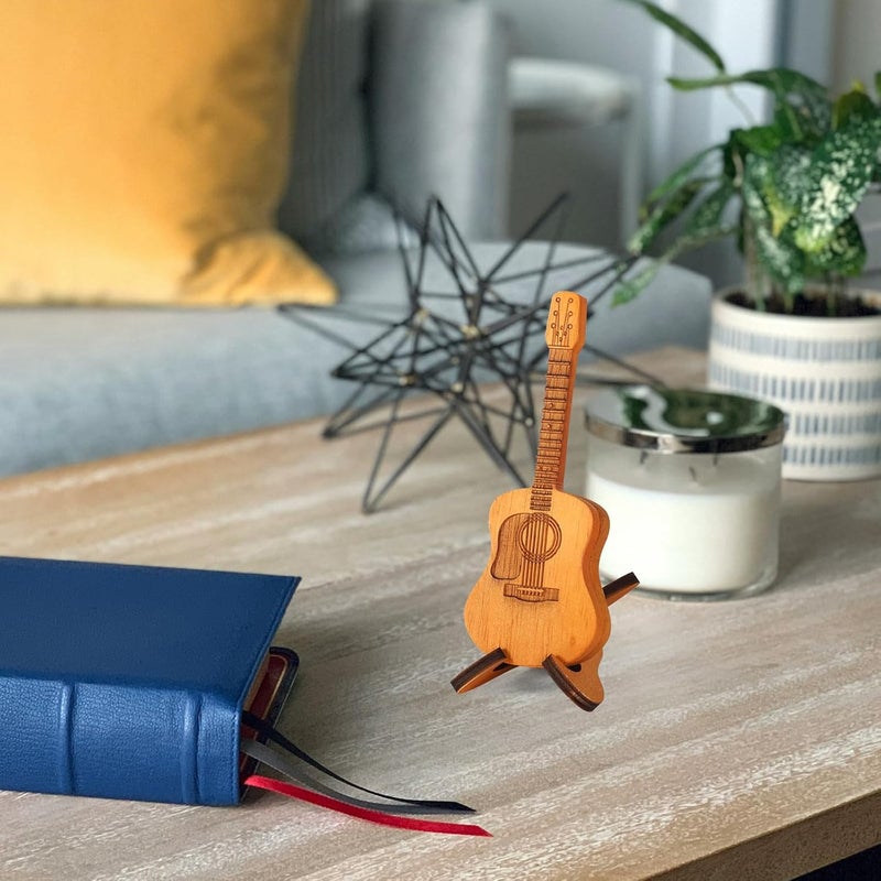 lasuroa Guitar Pick Box, Wooden Plectrum Case For Acoustic Guitar Customized Plectrum Holder With 3 Picks And Standard Plectrum Rack For Guitar Lovers - Image 5