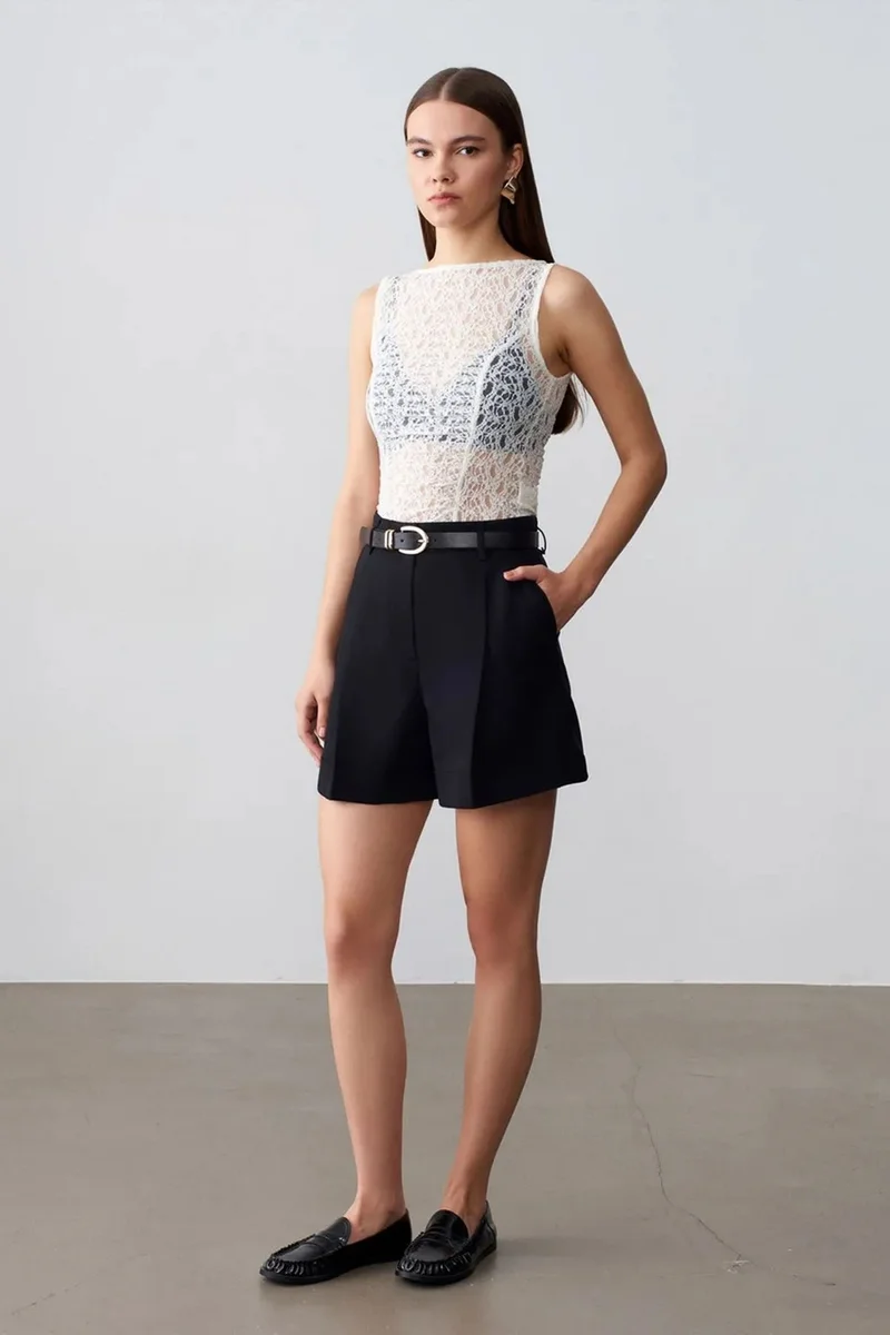 Dilvin White DILVIN Fitted Lace Sleeveless Blouse for Women | Best Price UAE